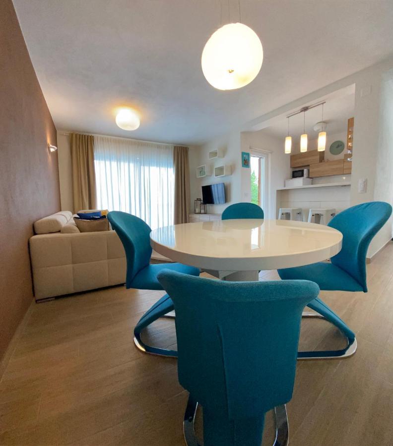 Villa Pergola -Apartment Roko مْليني المظهر الخارجي الصورة